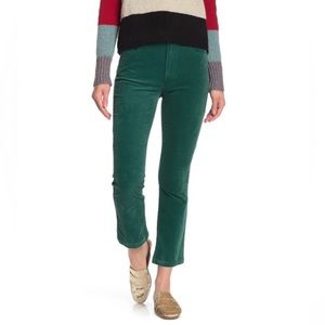 Corduroy Cropped Flare Pants
PAM & GELA